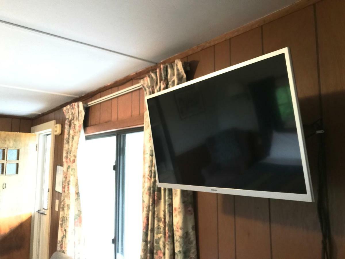 Chamber Lane Motel Round Lake Экстерьер фото